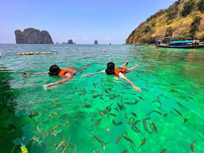 Krabi: 7 Islands Sunset Tour & BBQ & Bioluminescent Plankton - Chicken Island, Koh Kai, and the famous photo angle
