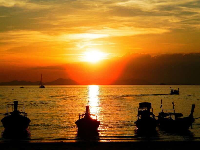 Krabi: 7 Islands Sunset Tour with Buffet Dinner & Snorkeling - Setting off from Ao Nang and stopping at Railay