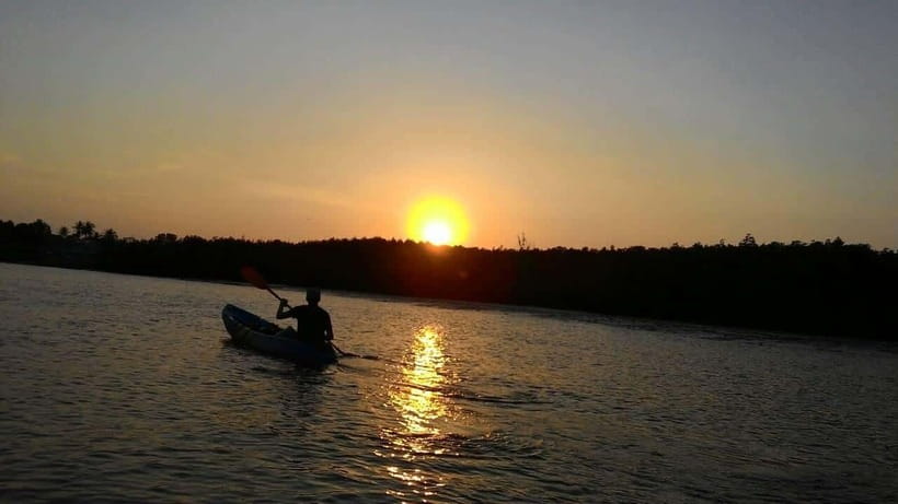 Krabi: Ao Thalane Sunset Kayak adventure (group of 10 max) - Why Ao Thalane works well at sunset