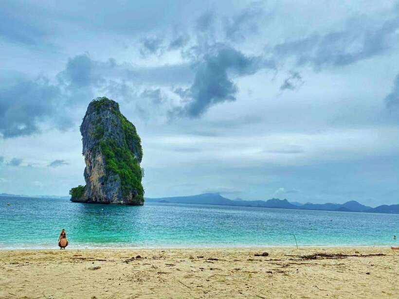 Krabi:Day Trip 4 Islands by Premium Longtail Boat with Lunch - Who should book this boat trip