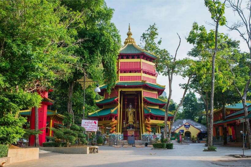 Krabi: Emerald Pool, Hot Springs & Krabi Town Day Tour - Pickup from central Krabi hotels