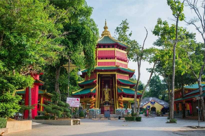 Krabi: Emerald Pool, Hot Springs & Krabi Town Day Tour - Is the $55 price fair?