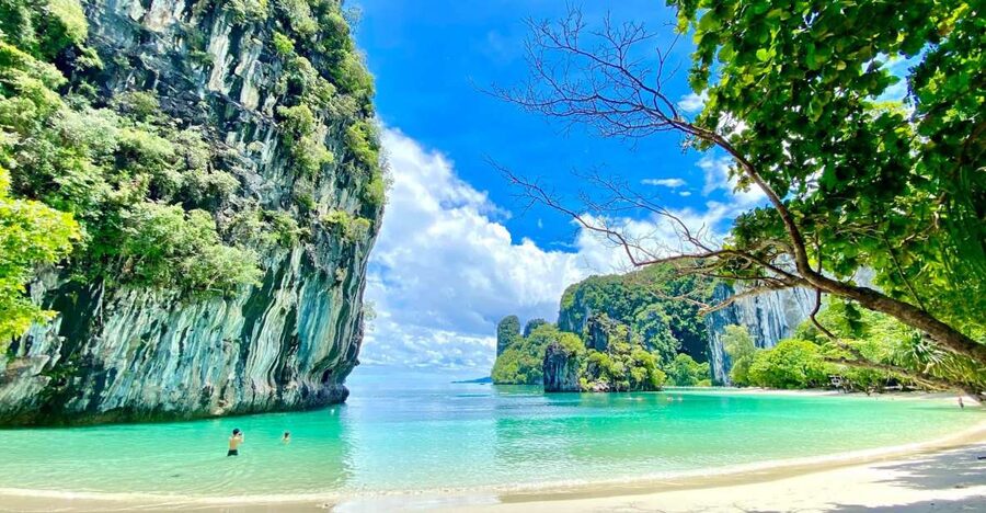 Krabi: Hong Island Tour by Longtail Boat with Kayak Option - What the seven-hour day feels like
