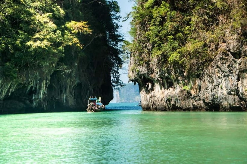 Krabi: Hong Island with Kayaking by speedboat - Why this seven-hour island day works