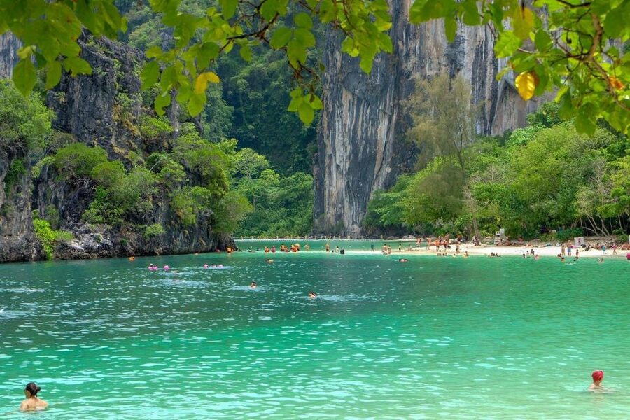 Krabi: Hong Islands Day Tour by Longtail Boat - Why the Hong Islands make a good Krabi day trip