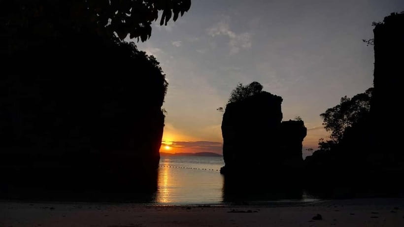 Krabi: Hong Islands Sunset, Bioluminescent Plankton and BBQ - What to pack, and what to leave behind