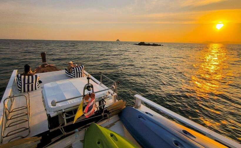 Krabi: Koh Hong Small Group Tour by Luxury Longtail Boat - Timing, crowds, and what can change
