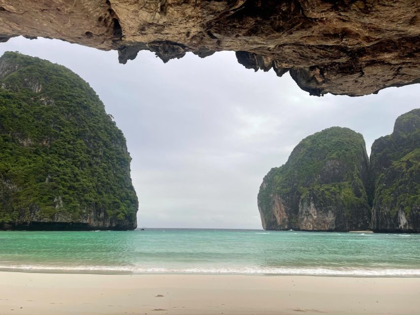 Krabi: One Day Phi Phi Island by speed boat ( Join ) - Pileh Lagoon: The Best Place for a Swim