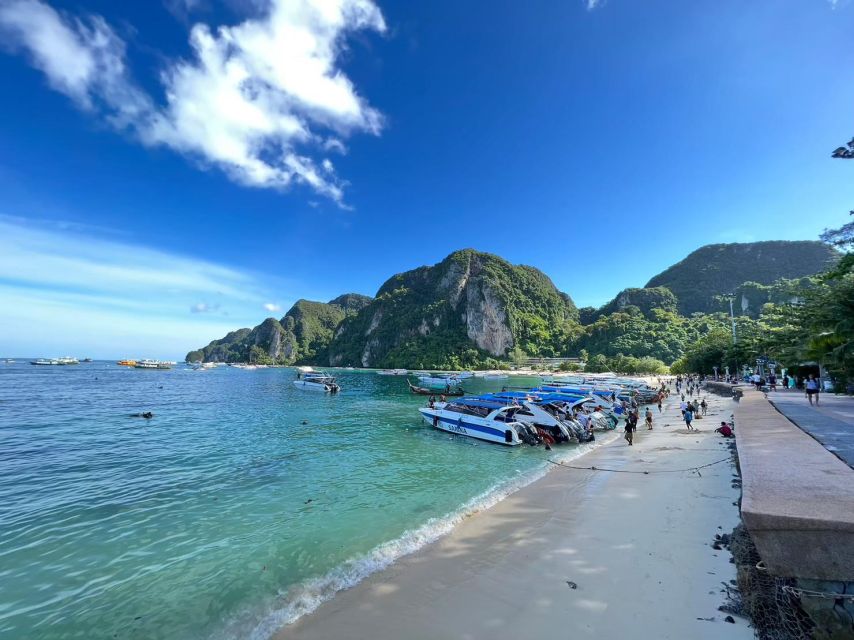 Krabi: One Day Phi Phi Island by speed boat ( Join ) - Who Will Enjoy This Phi Phi Day?