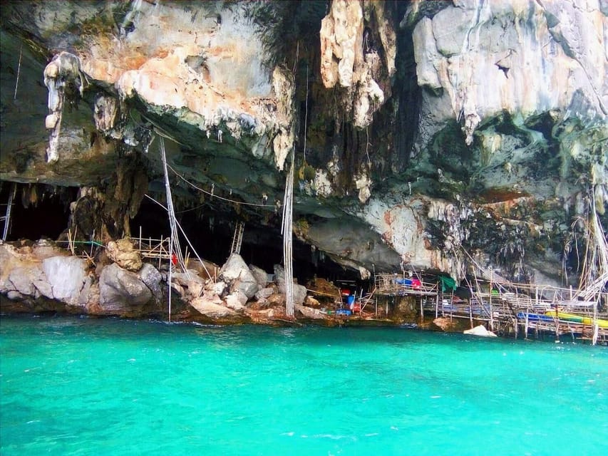 Krabi: Phi Phi Islands & Maya Bay Speedboat Tour with Lunch - The 45-minute run to Phi Phi Leh