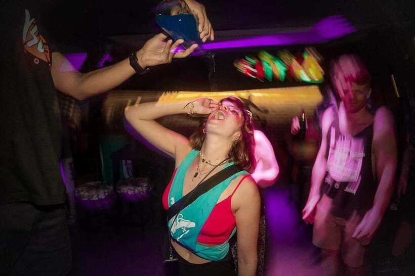 Krabi Pub Crawl - The Best Nightlife Tour in Ao Nang! - Who will get the most from this night