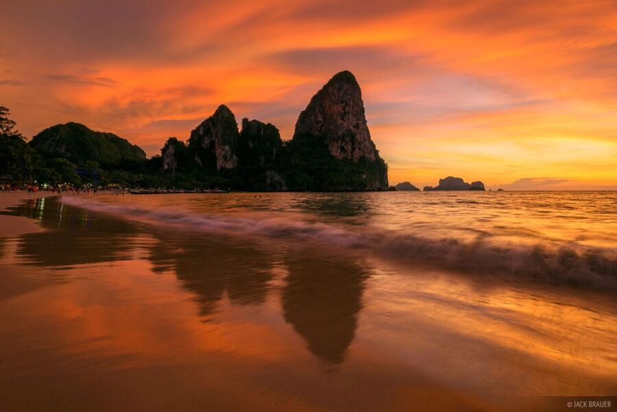 Krabi: Railay Beach Bioluminescent Plankton Ferry Cruise - Caves, limestone formations, and small coves
