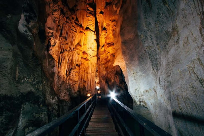 Krabi: Railay Beach & Caves + Jurassic World : Rebirth Sites - A pause at Railay East