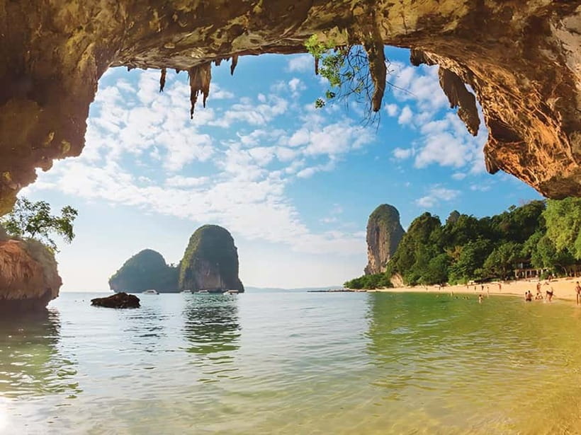 Krabi: Railay Phra Nang & Diamond Cave Sunset Plankton Tour - Why the glowing plankton makes this tour different