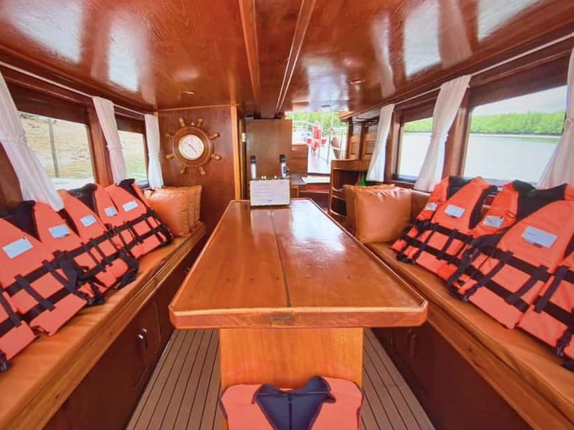 Krabi: Railay Phra Nang & Diamond Cave Sunset Plankton Tour - Who should book, and who should skip it