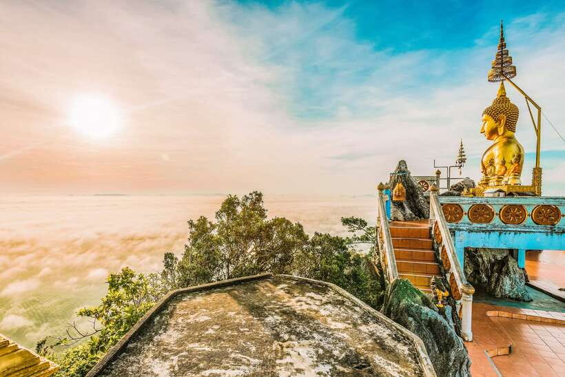 Krabi: Tiger Cave Temple, Emerald Pool and Hot Springs Tour - Transport, pickup, and group size