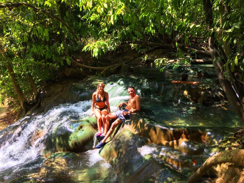 Krabi: Tiger Temple, Hot Springs & Crystal Pool Jungle Tour - Lunch after the water stops