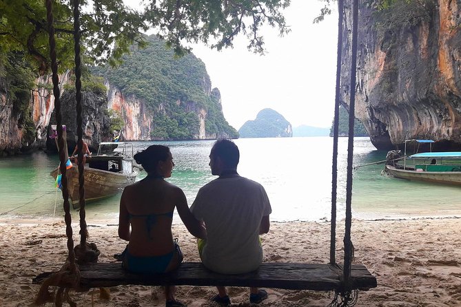 Krabi to James Bond and Hong Islands Offbeat Speedboat Tour - The crew and the feel on board