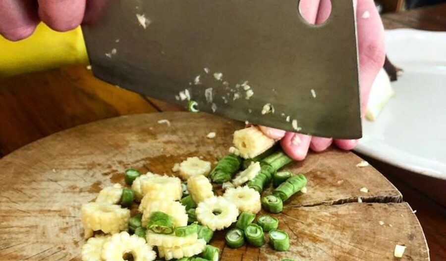 Krabi: Traditional Thai Cooking Class - Choosing your class time and menu