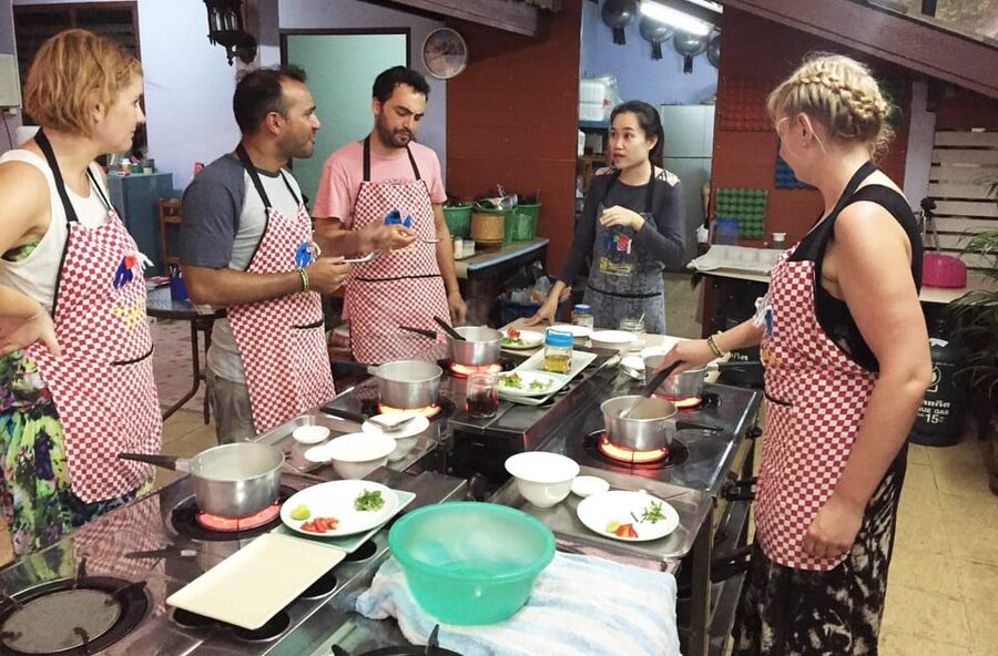 Krabi: Unveiling Thai Flavors by Night at Smart Cook School - A gentle start with refreshments and a Thai food lesson