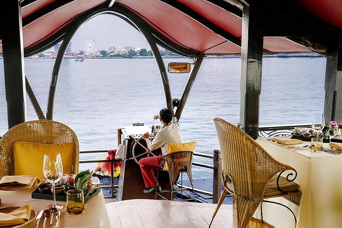 Manohra 5-Star Luxury Dinner Cruise with Pre-Canapés in Bangkok - What dinner is like on the two-hour cruise