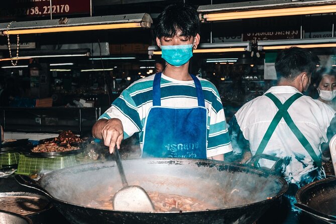 Northern Flavours Chiang Mai Food Tour with 15+ Tastings - Starting at Wat Lok Moli