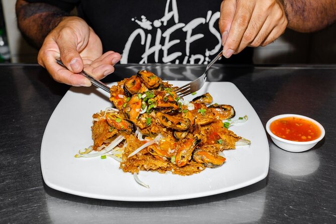 Old Siam Bangkok Food Tour with 15+ Tastings - Who should book this food tour