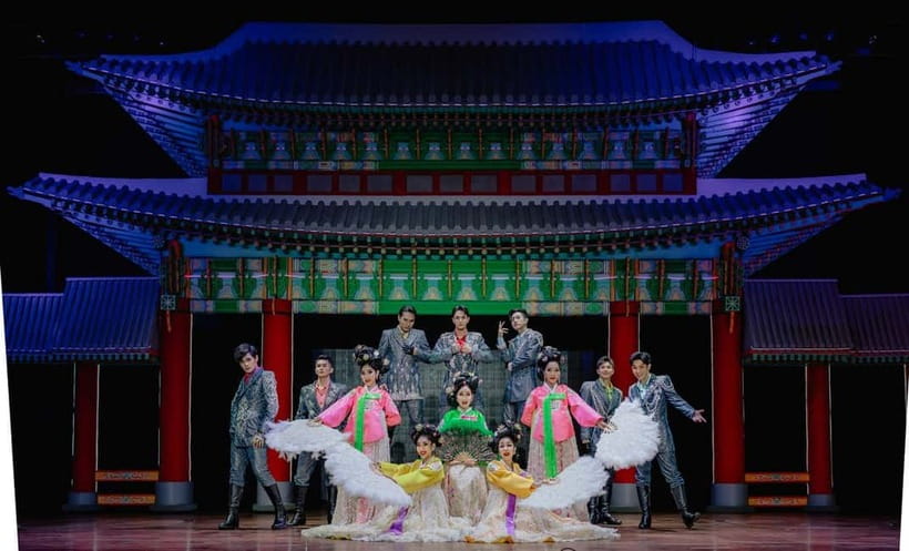 Pattaya: Alcazar Cabaret Show Admission Ticket - What the 75-minute schedule means for your evening
