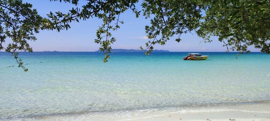 Pattaya Island Trip With Drone Photo and lunch,Nature Beach - The drone and full-frame photo session