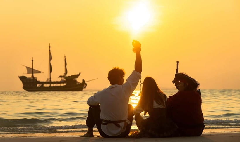 Pattaya: Koh Larn Pirate Cruise with Transfer & Activities - Afternoon tea and hand-line fishing near Koh Kork