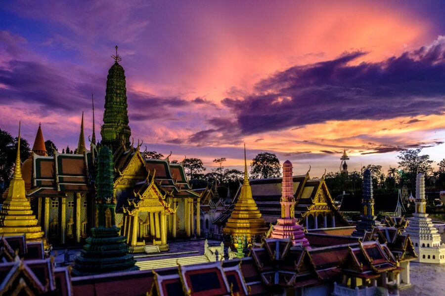 Pattaya: Mini Siam and Mini Europe Entry Ticket - Who will enjoy Mini Siam most?