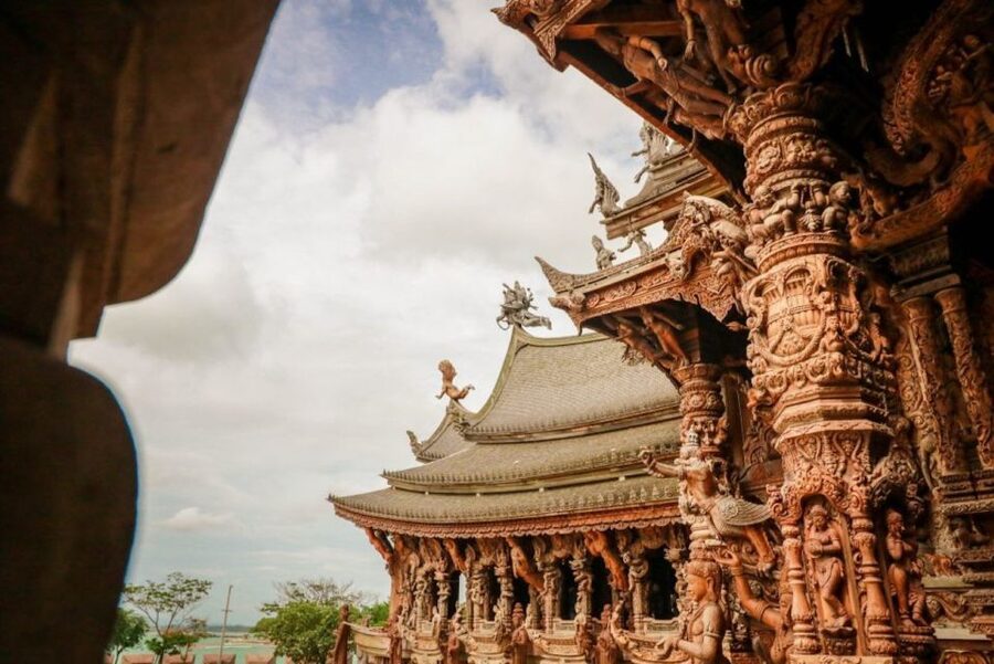 Pattaya: The Sanctuary of Truth Discounted Admission Ticket - The cultural dance and martial arts show