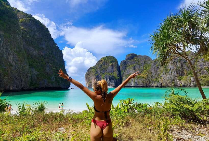 Phi Phi: Half-Day Tour with Maya Bay, Pileh Lagoon & Snorkel - Loh Samah Bay and the second Monkey Bay