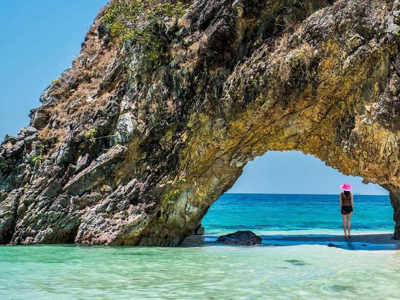 Phuket: 3 Khai Islands Snorkeling Tour - Khai Nui, the short snorkeling stop