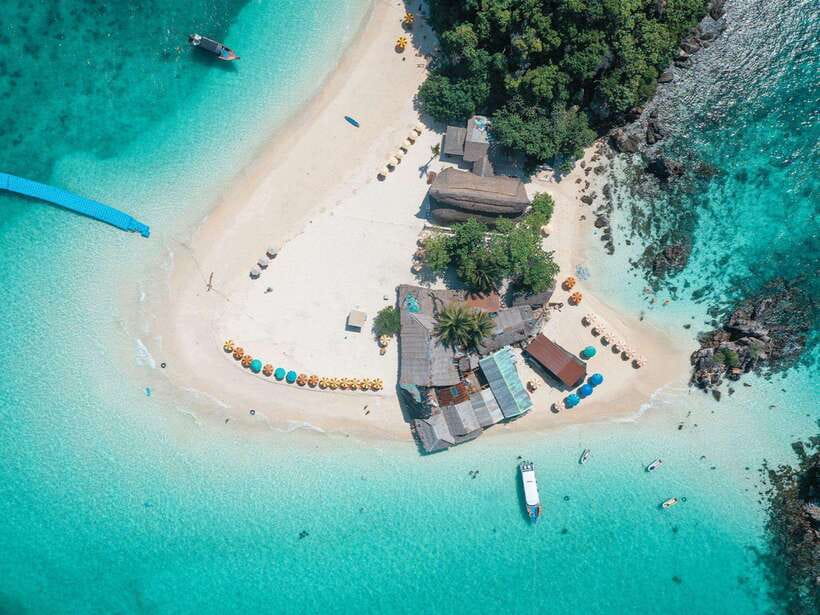 Phuket: 3 Khai Islands Snorkeling Tour - What the guides add to the day