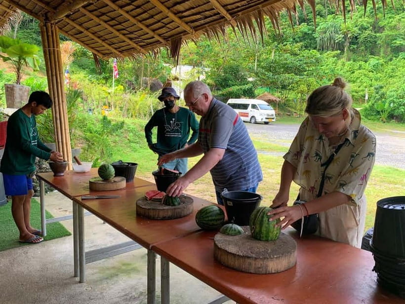 Phuket City Tour with Night Market Visit & Elephant Feeding - Who should book it