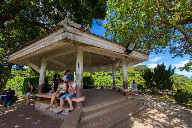 Phuket City Tour with Wat Chalong, Big Buddha & Famous Viewpoints - Wat Chalong, Phuket’s most important temple stop