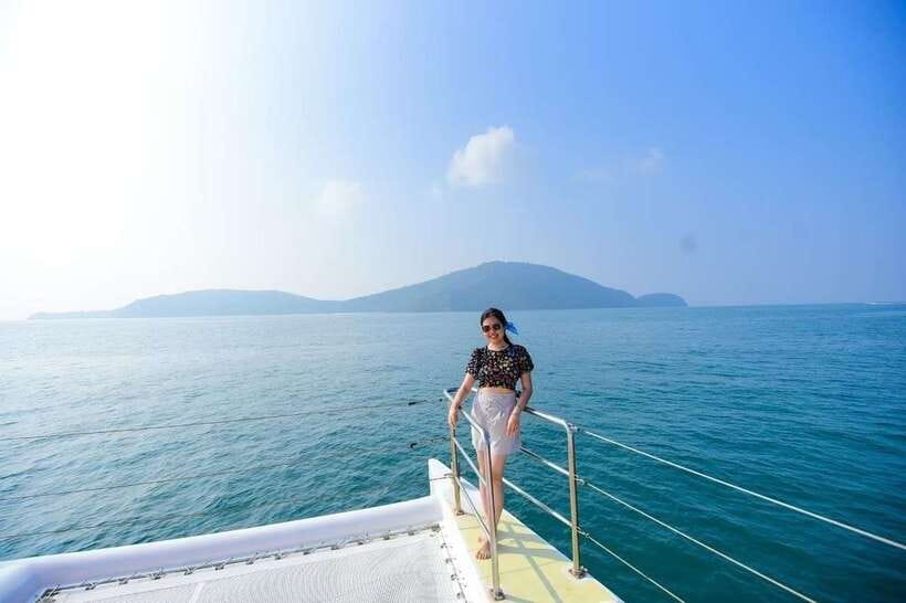 Phuket: Coral Yacht Boat Tour to Coral Island with Sunset - Key things to know before booking