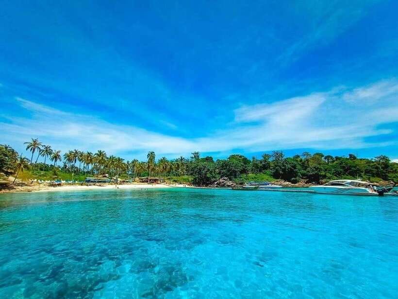Phuket: Coral Yacht Boat Tour to Coral Island with Sunset - Food, equipment, and comfort on board