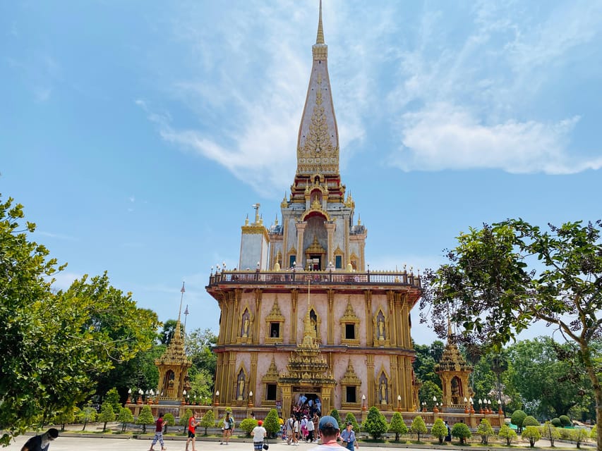 Phuket: Guided Tour of Phuket City with Hotel Transfers - How the transport and timing affect the day