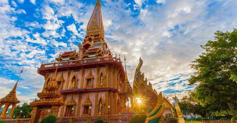Phuket: Old Town Half-Day Sightseeing with Local Guide - A useful seven-hour introduction to Phuket