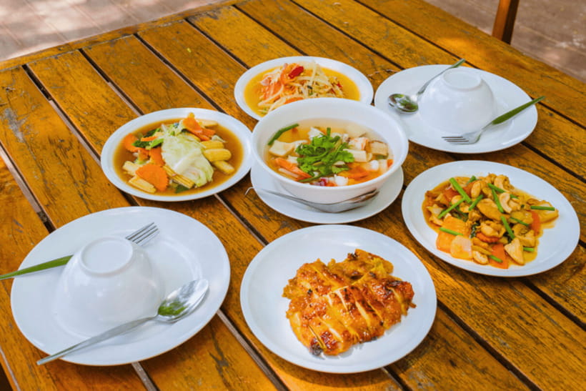 Phuket: Racha and Coral Islands Speedboat Trip with Lunch - Coral Island, lunch and the best free time