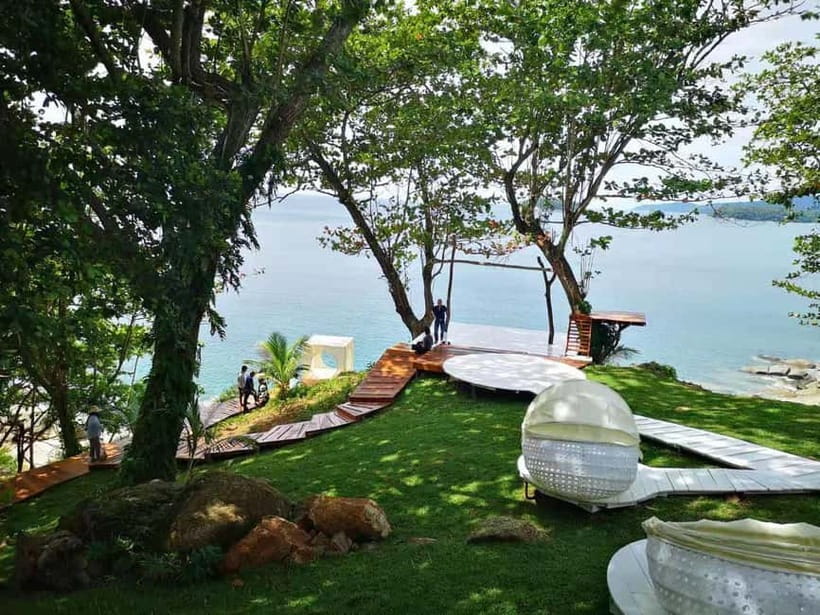 Phuket: Rock Beach Swing Entry Ticket - The beach swing and the best first photograph