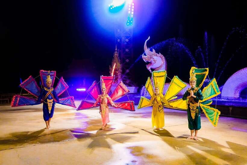 Phuket: Siam Niramit Ticket with Round Transfer and Dinner - Hotel transfer or your own ride?