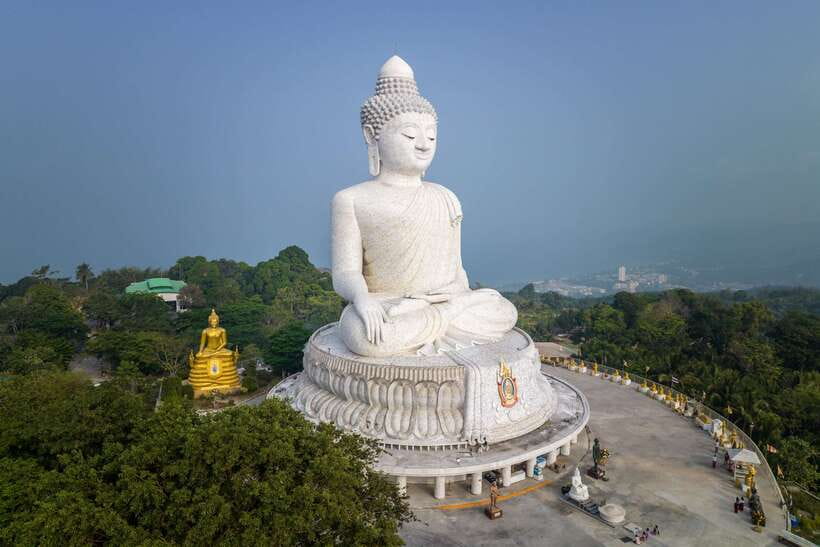 Phuket: Wat Chalong, Viewpoint, and Old Town Guided Tour - Why this half-day tour works in Phuket