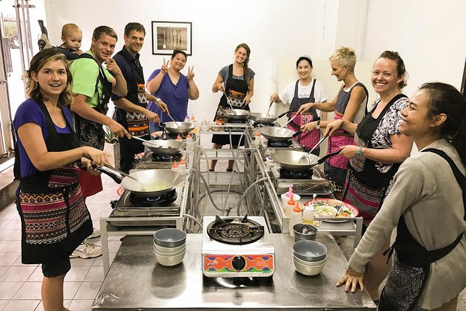 Pink Chili - Thai Cooking Class and Market Tour in Bangkok - What you actually eat