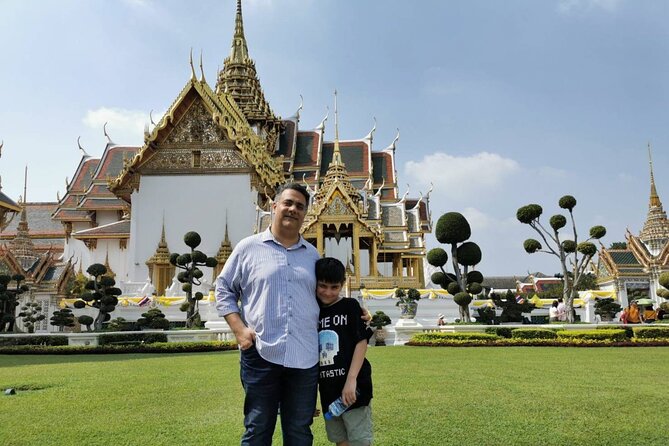 Private Best of Bangkok Full Day Highlights City Tour - Wat Traimit reveals the Golden Buddha