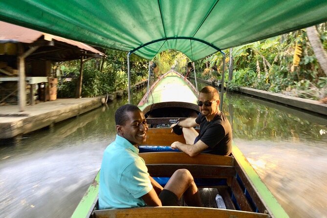 Private 'Breeze & Pleased’ Canal Boat Ride - 2hrs (self-guided) - Feeding fish at the temple