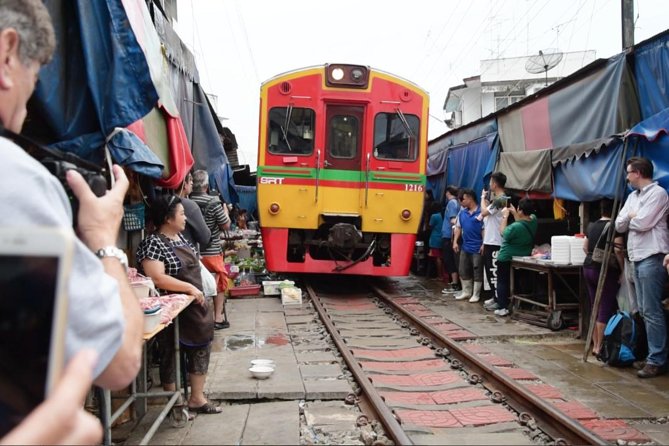 Private Excursion to Maeklong Railway and Floating Markets - Why this makes a worthwhile Bangkok day trip