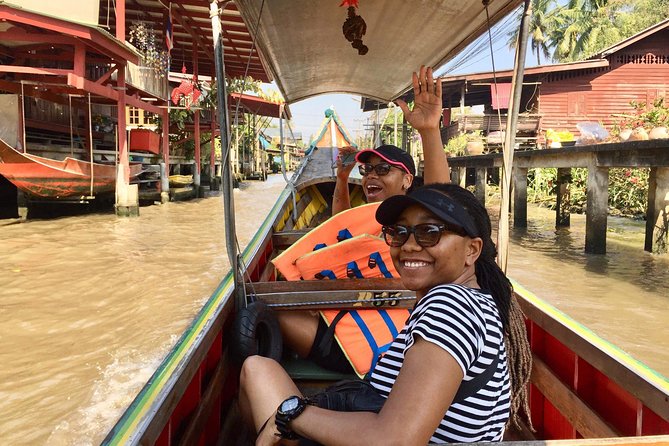 Private Excursion to Maeklong Railway and Floating Markets - The Bangkok pickup and road to Maeklong